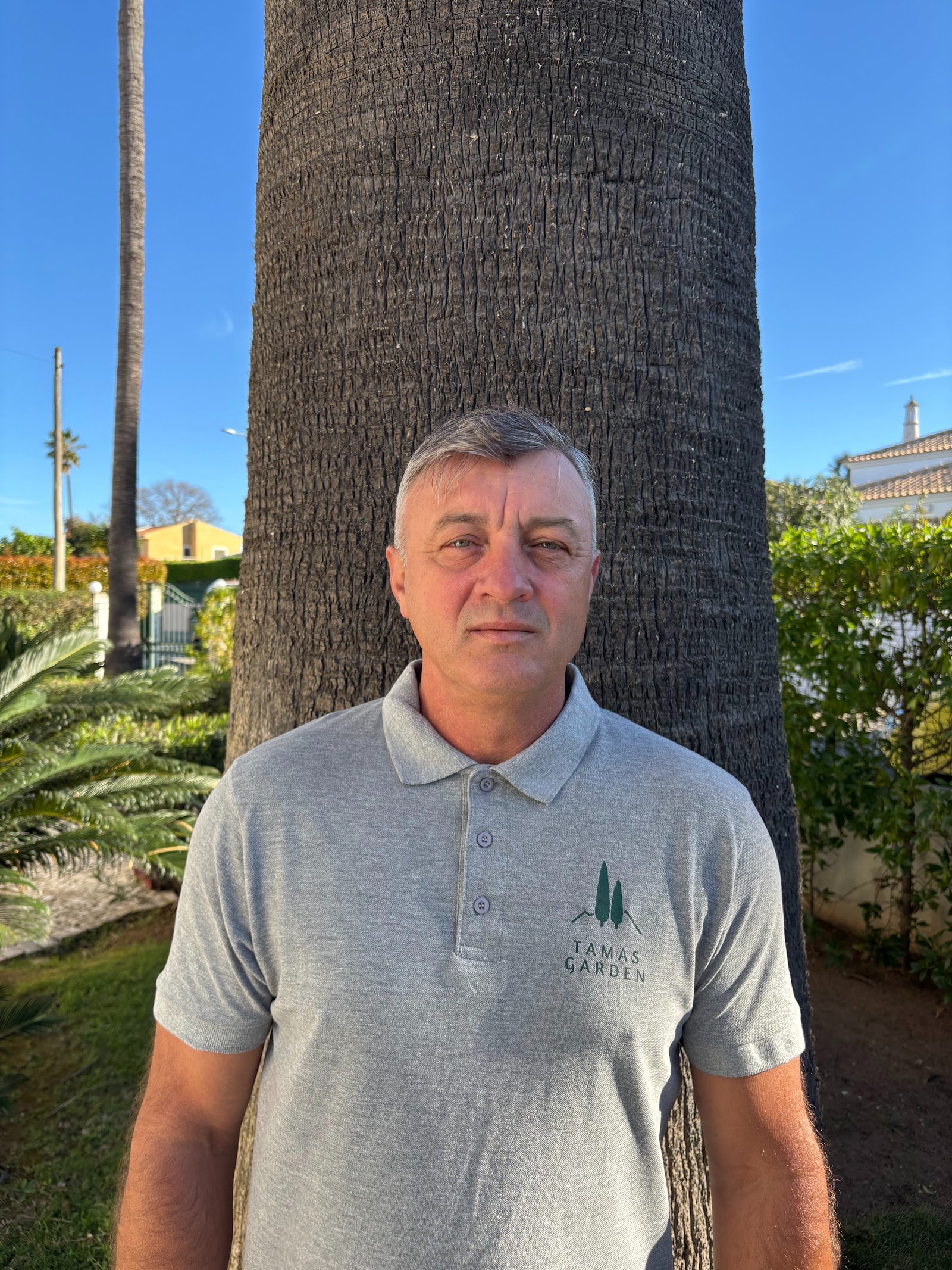 Pai, fundador da Tamas Garden